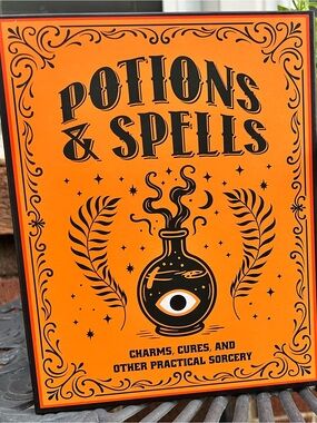Potions & Spells Book Box Decor